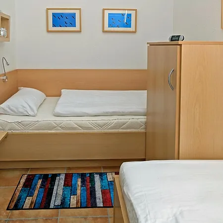 Residenz Am 2-46 Apartman *